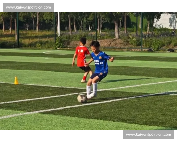 官方:27 岁门将巴列斯自由身回归贝蒂斯 青训出身签约至 2030 年 官方:27 岁门将巴列斯自由身回归贝蒂斯 青训出身签约至 2030 年