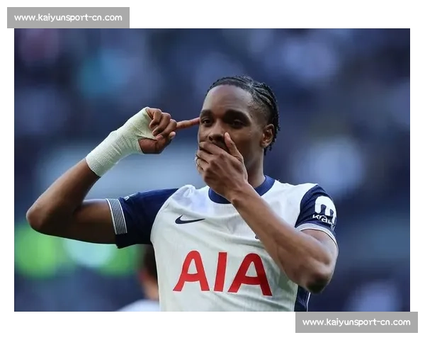 拜仁体育董事埃贝尔力挺特尔加盟热刺:这是正确选择,祝福未来! 拜仁体育董事埃贝尔力挺特尔加盟热刺:这是正确选择,祝福未来!